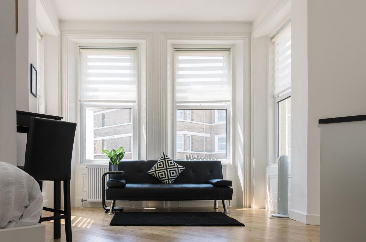 203, The Kove, West Hill Road Apartment บอร์นมัธ ภายนอก รูปภาพ