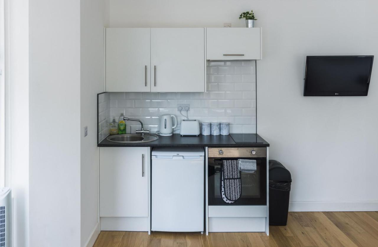203, The Kove, West Hill Road Apartment บอร์นมัธ ภายนอก รูปภาพ
