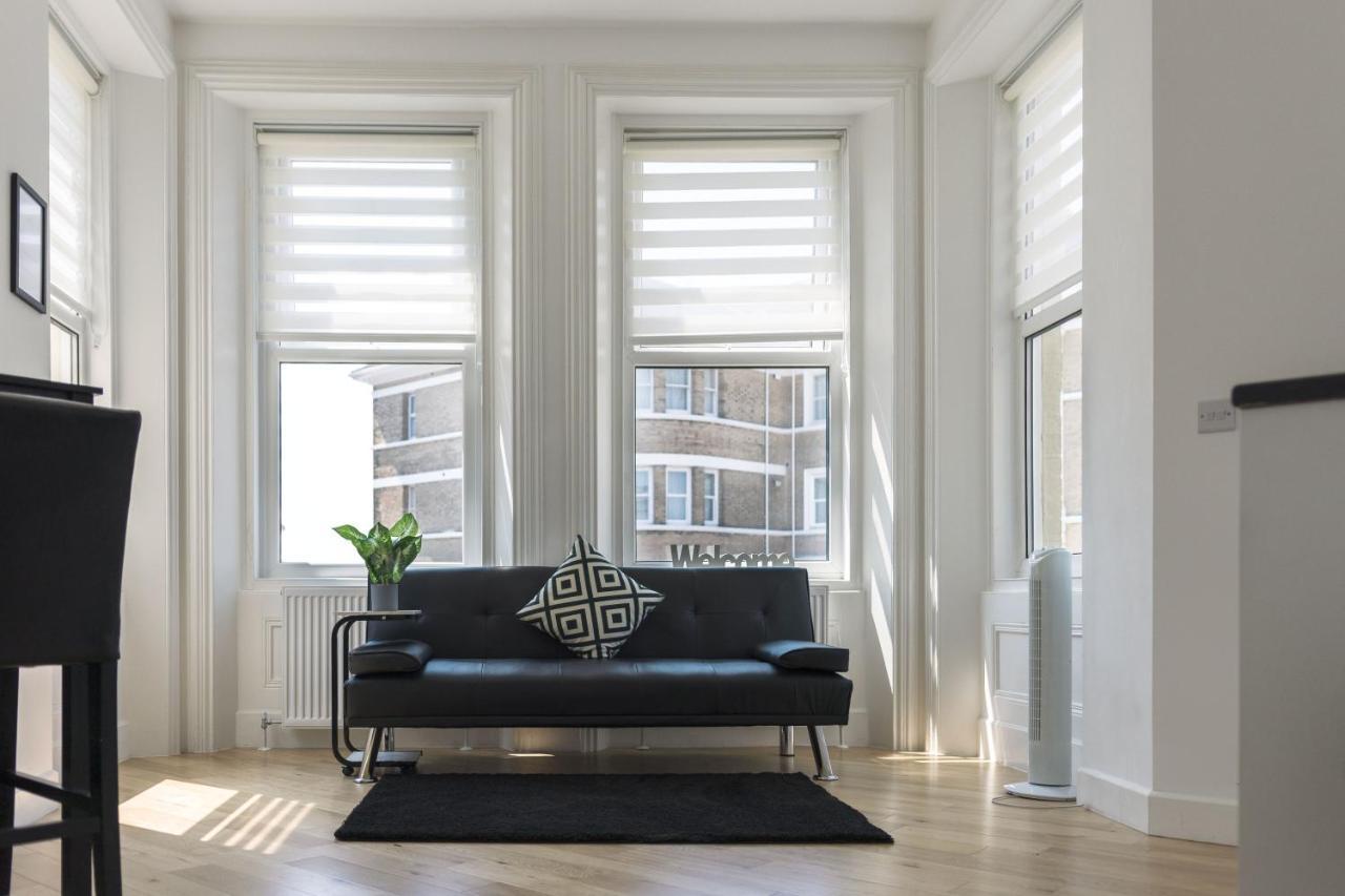 203, The Kove, West Hill Road Apartment บอร์นมัธ ภายนอก รูปภาพ